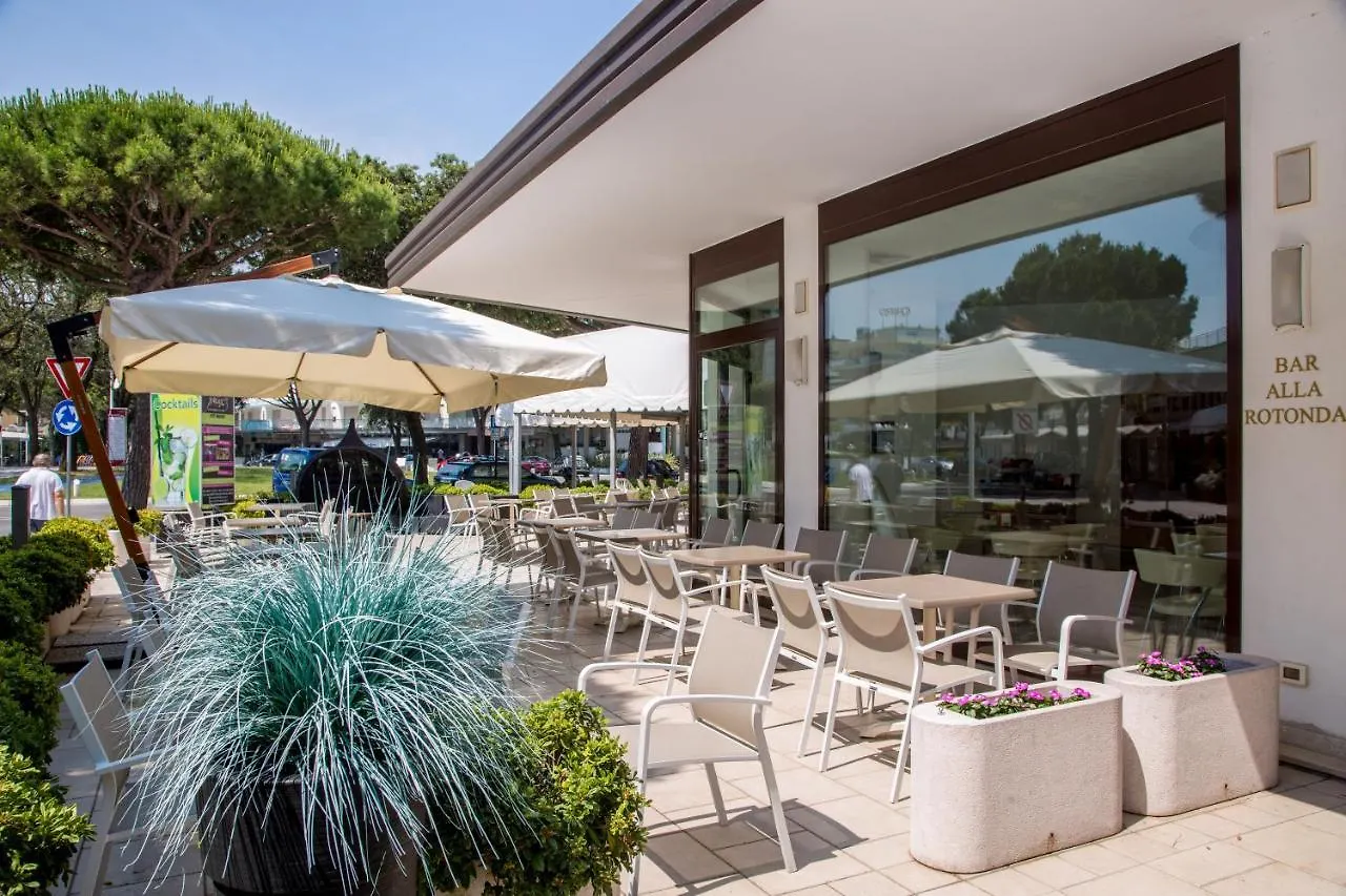 Residence Alla Rotonda Lido di Jesolo Apartment